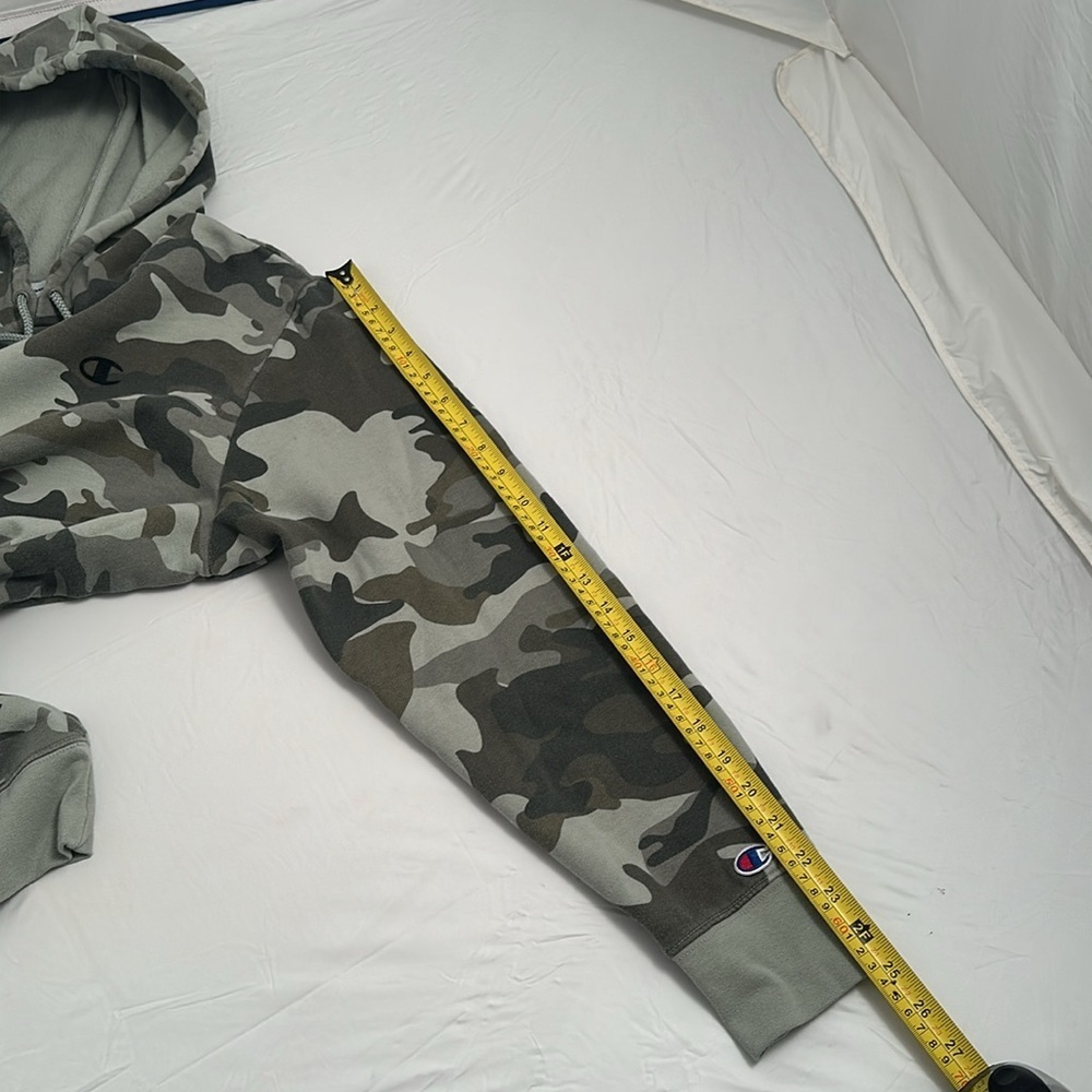 Champion green gray camouflage front pocket hoodie - Picture 6 of 9